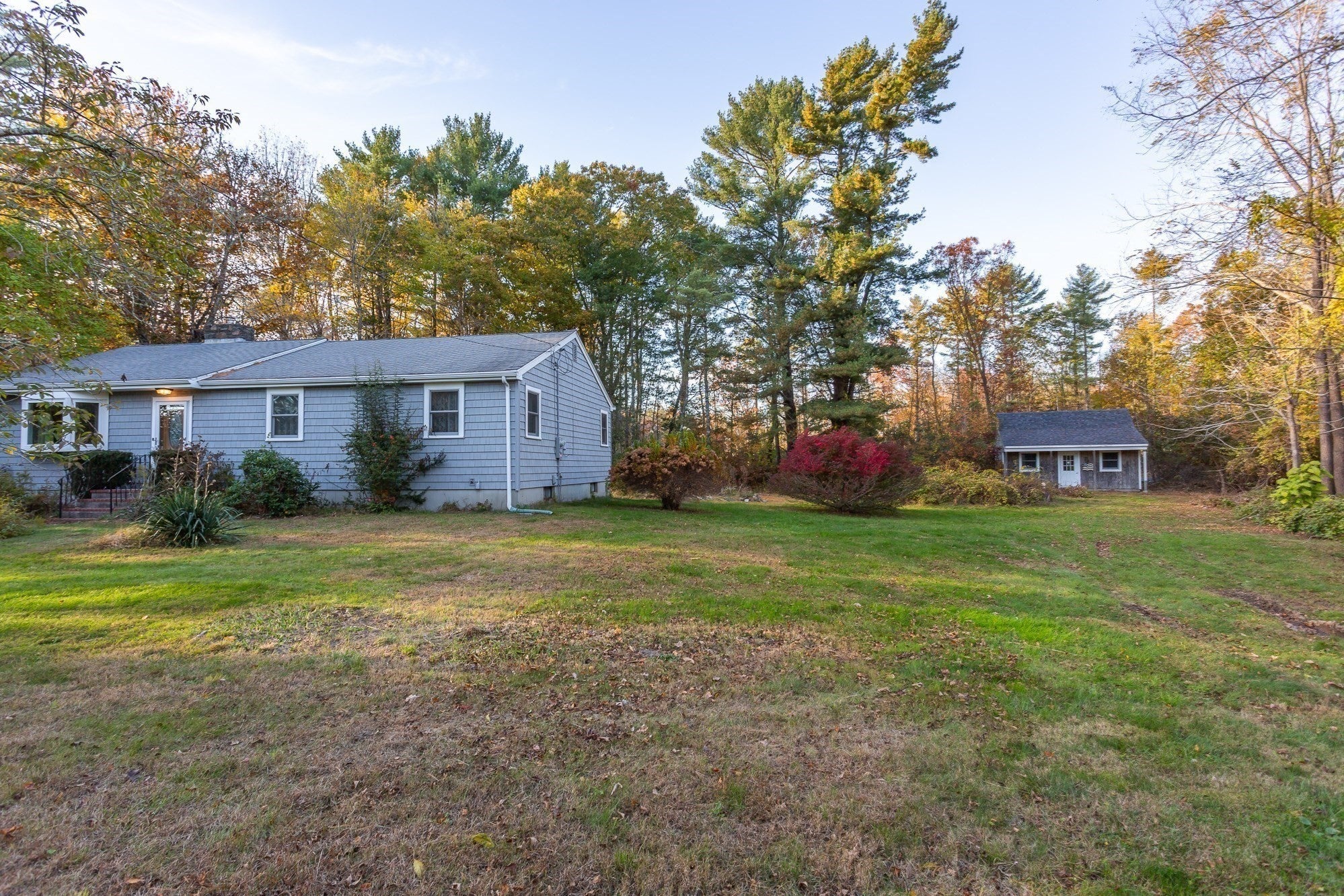 489 Middle Rd