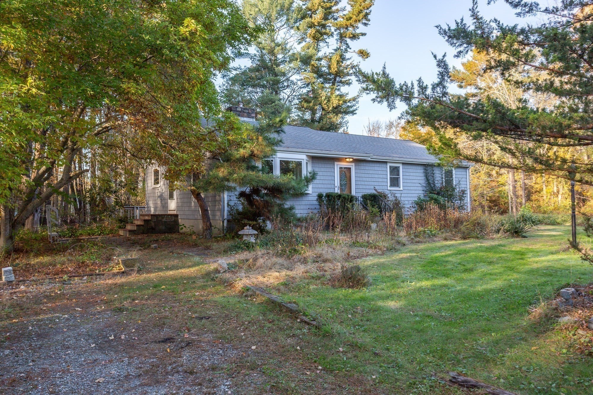 489 Middle Rd