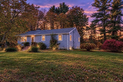 Photo of 489 Middle Rd, Acushnet, MA 02743 (MLS # 73595712)