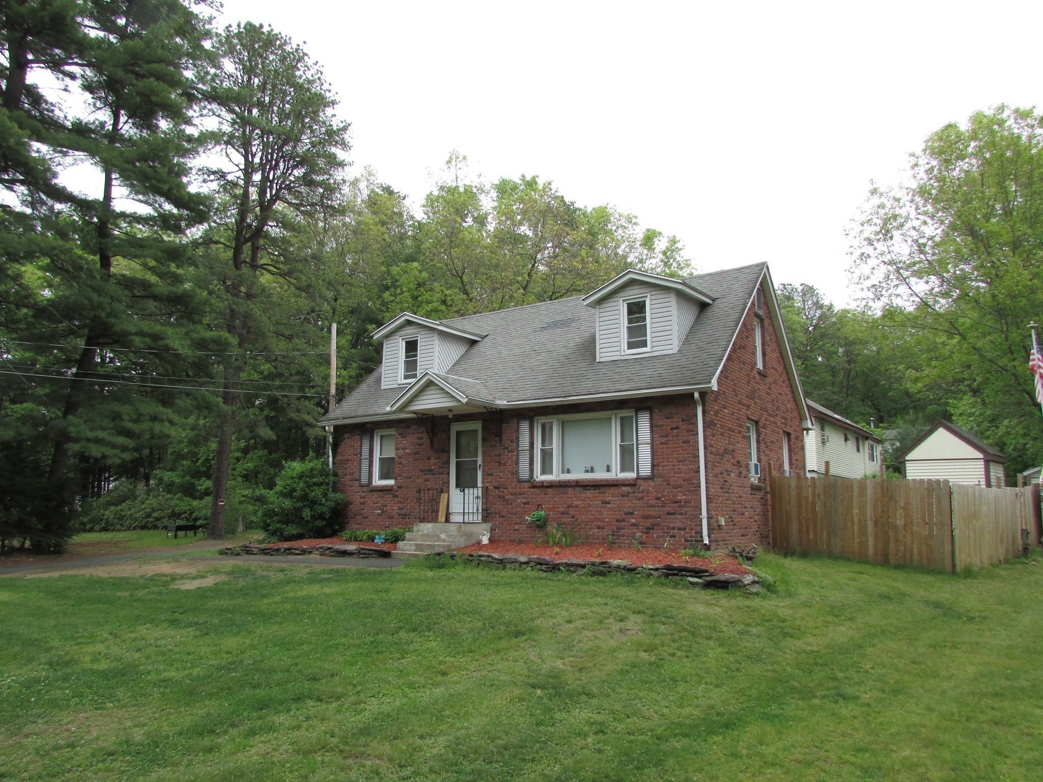 10 Bartlett St, South Hadley, MA, 10 Bartlett St, South Hadley, MA Photo #4
