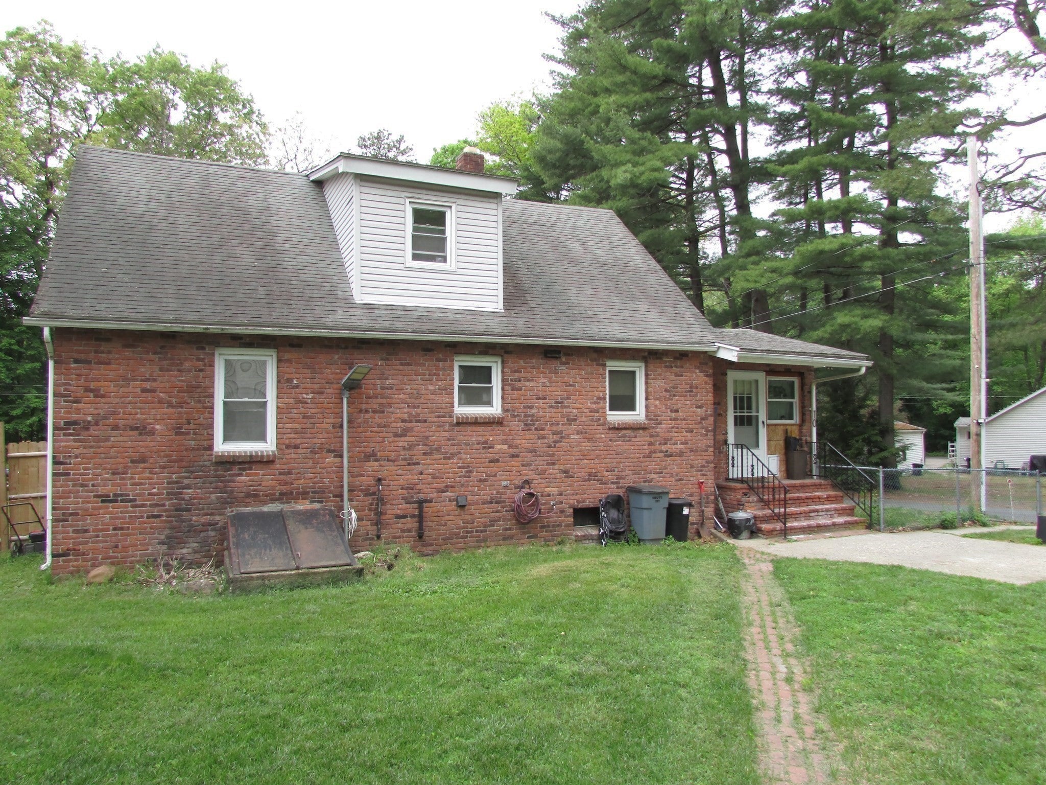 10 Bartlett St, South Hadley, MA, 10 Bartlett St, South Hadley, MA Photo #6