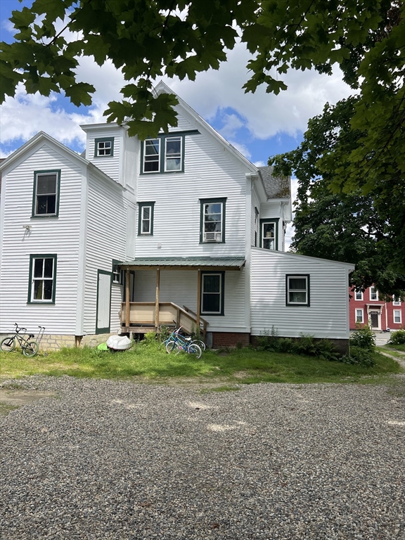 90 Linden St.