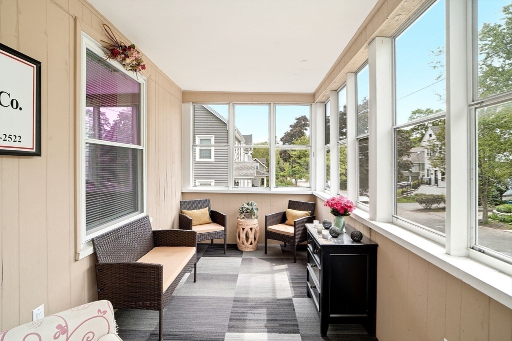 25 Cumner Ave