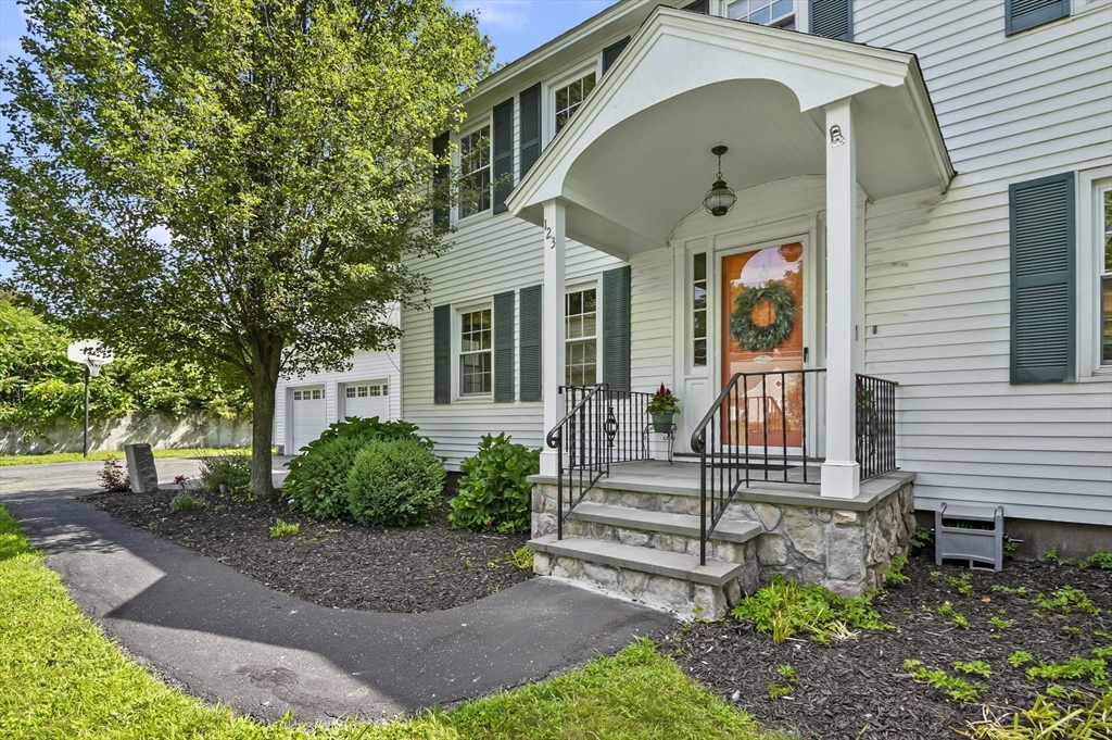 123 Pearl Hill Rd