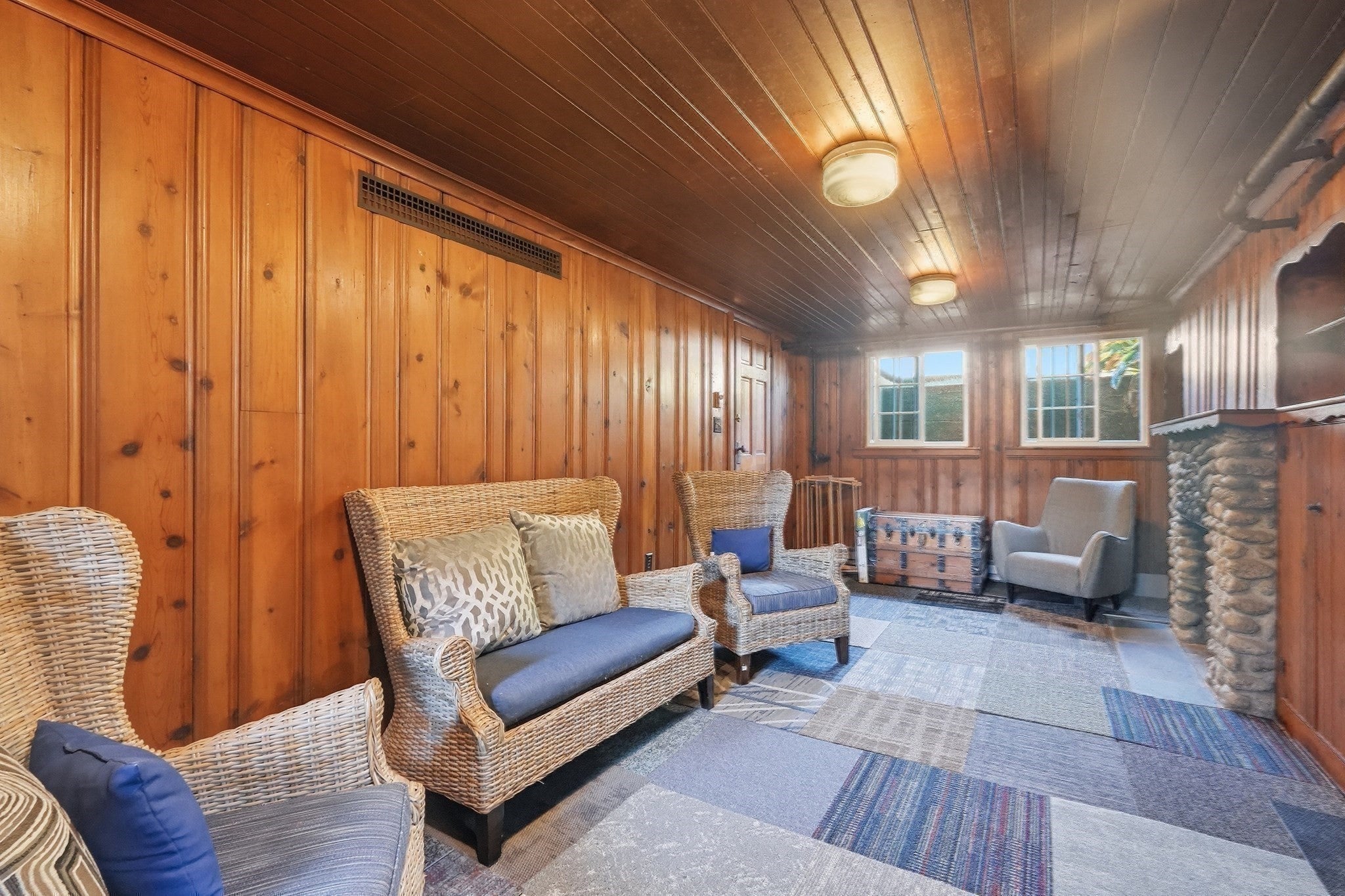 726 Allen St, Springfield, MA Photo #31