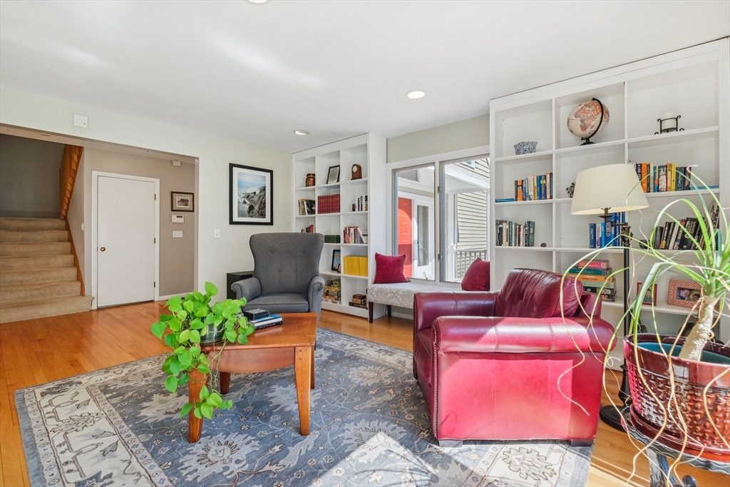 45 S Shaker Rd