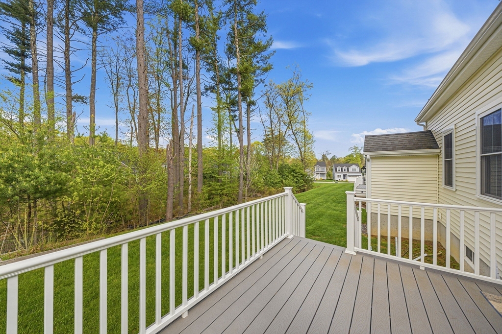 16 Grizzly Ln #16, Milford, MA Photo #30
