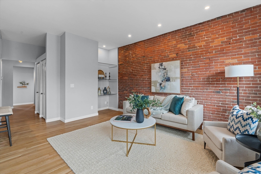 455 Mass Ave 4