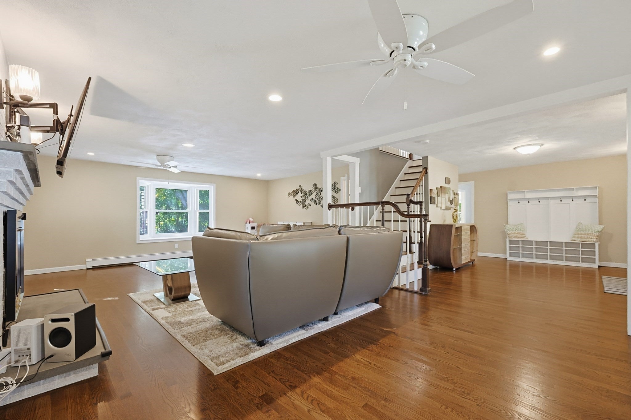 5 Chausse Dr, Methuen, MA Photo #6