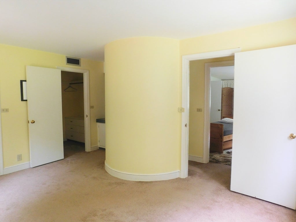 60 Shaw Drive, Wayland, MA Photo #15