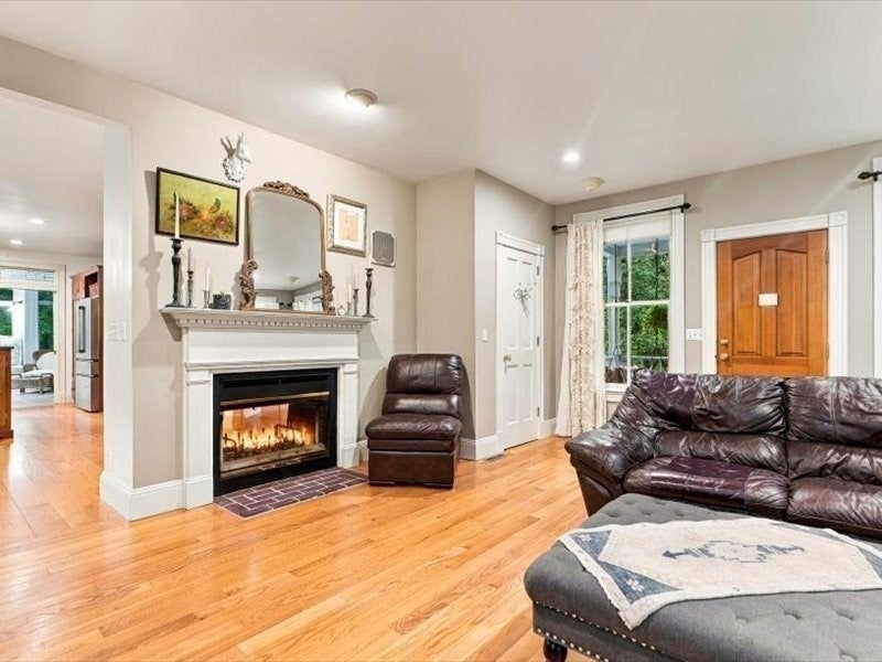63 Wood St, Holden, MA, 63 Wood St, Holden, MA Photo #5
