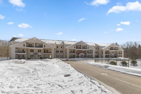 216 Reservoir Street 202 Holden MA 01520