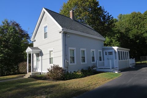 267 Reed St Hanson MA 02341