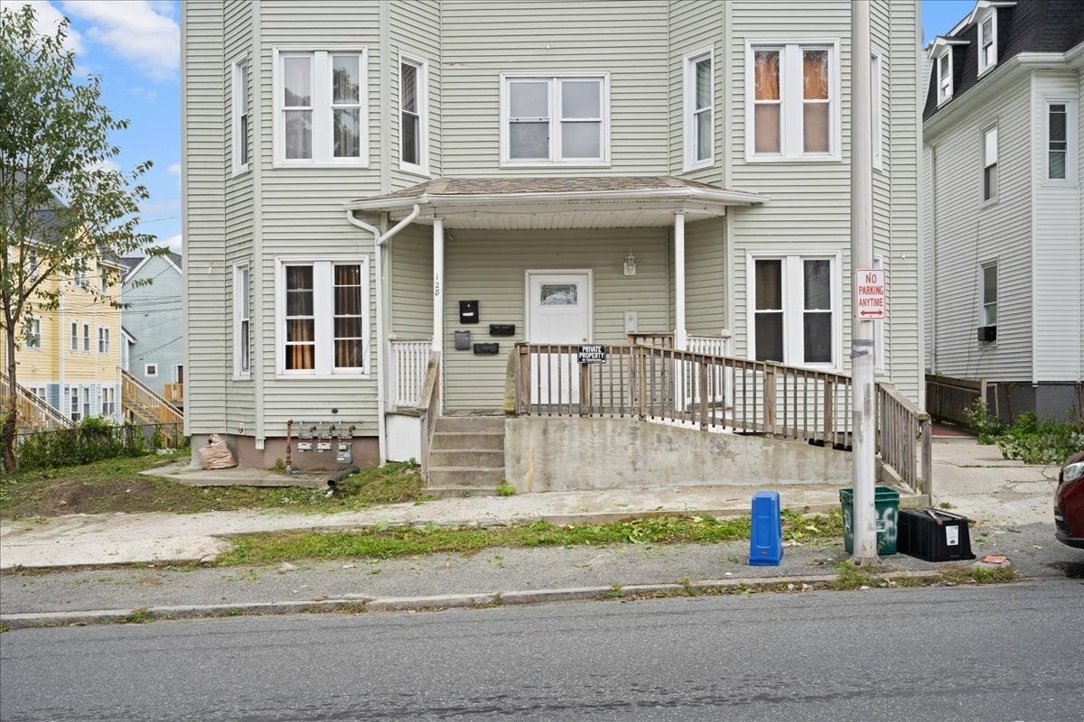 128 Beacon St, Worcester, MA Photo #32
