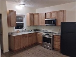 128 Beacon St, Worcester, MA Photo #42