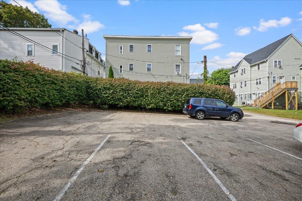 128 Beacon St, Worcester, MA Photo #28