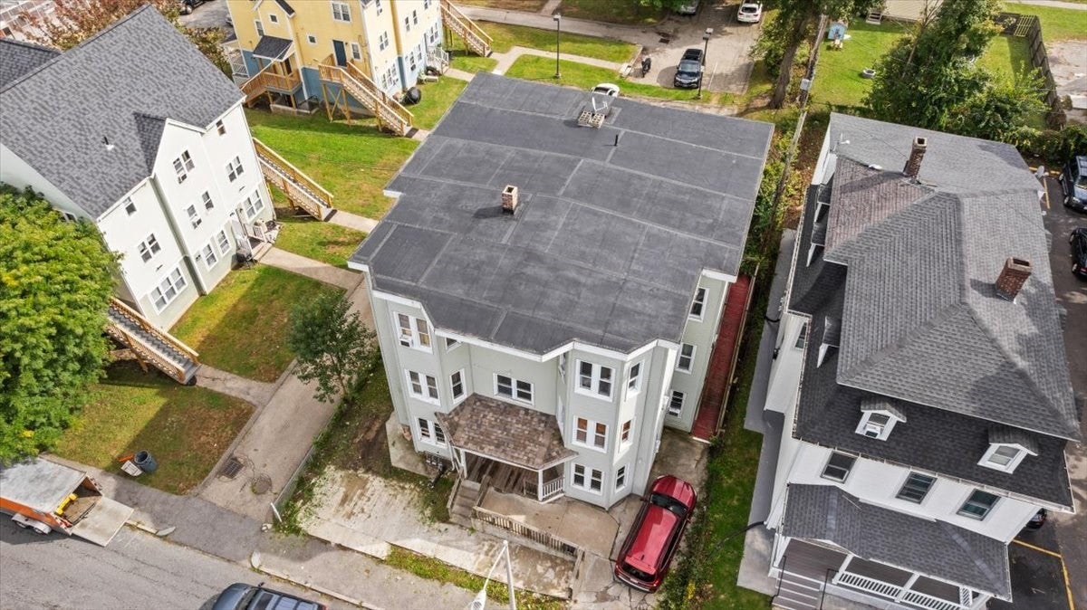 128 Beacon St