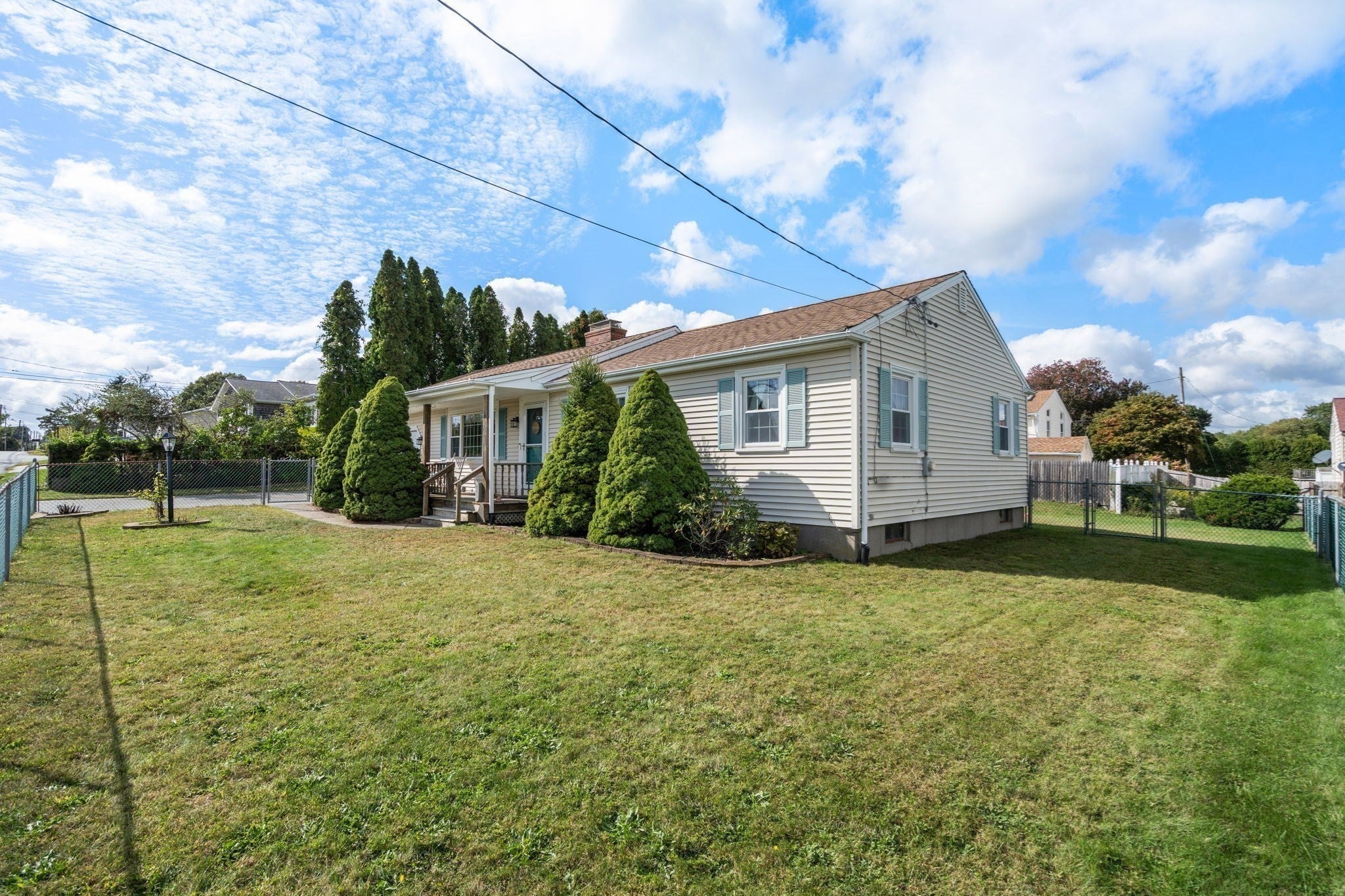 935 Allen St, Dartmouth, MA, 935 Allen St, Dartmouth, MA Photo #4