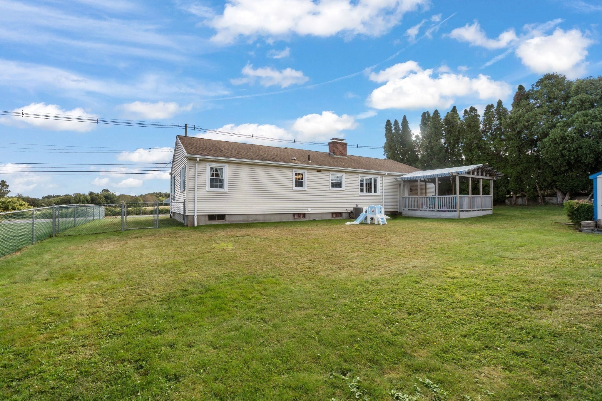 935 Allen St, Dartmouth, MA, 935 Allen St, Dartmouth, MA Photo #5