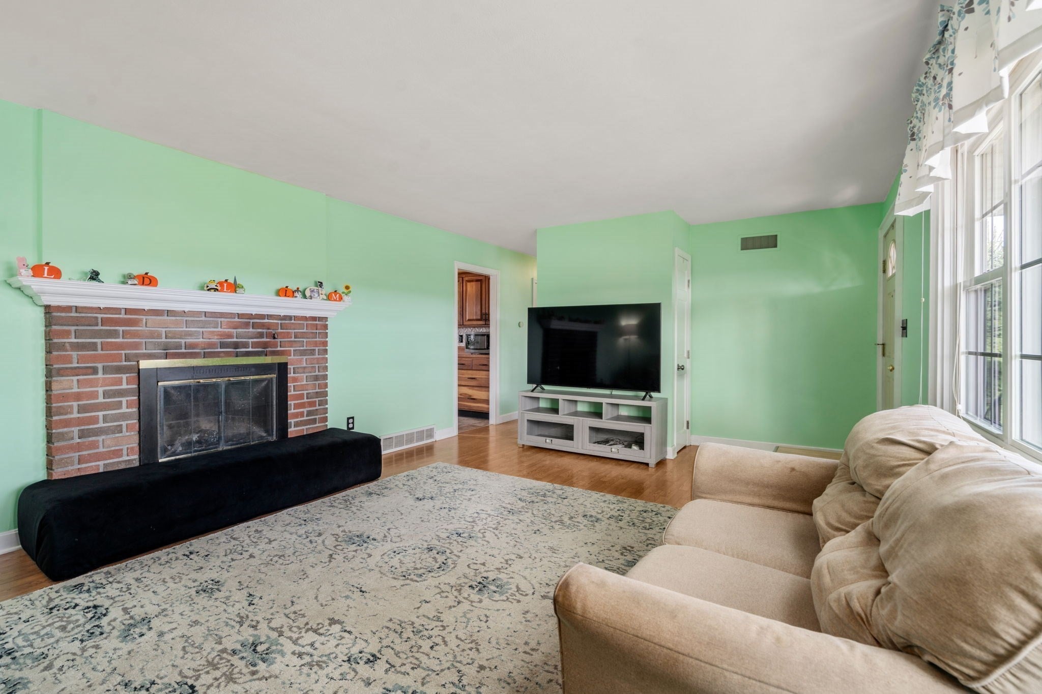 935 Allen St, Dartmouth, MA, 935 Allen St, Dartmouth, MA Photo #11