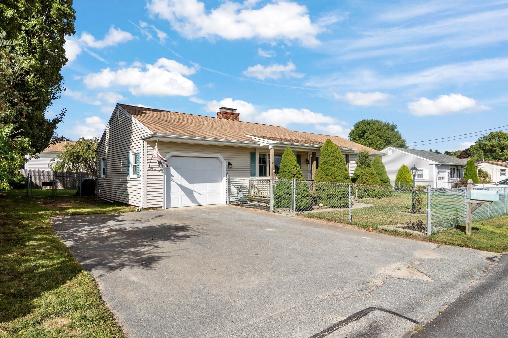 935 Allen St, Dartmouth, MA, 935 Allen St, Dartmouth, MA Photo #3