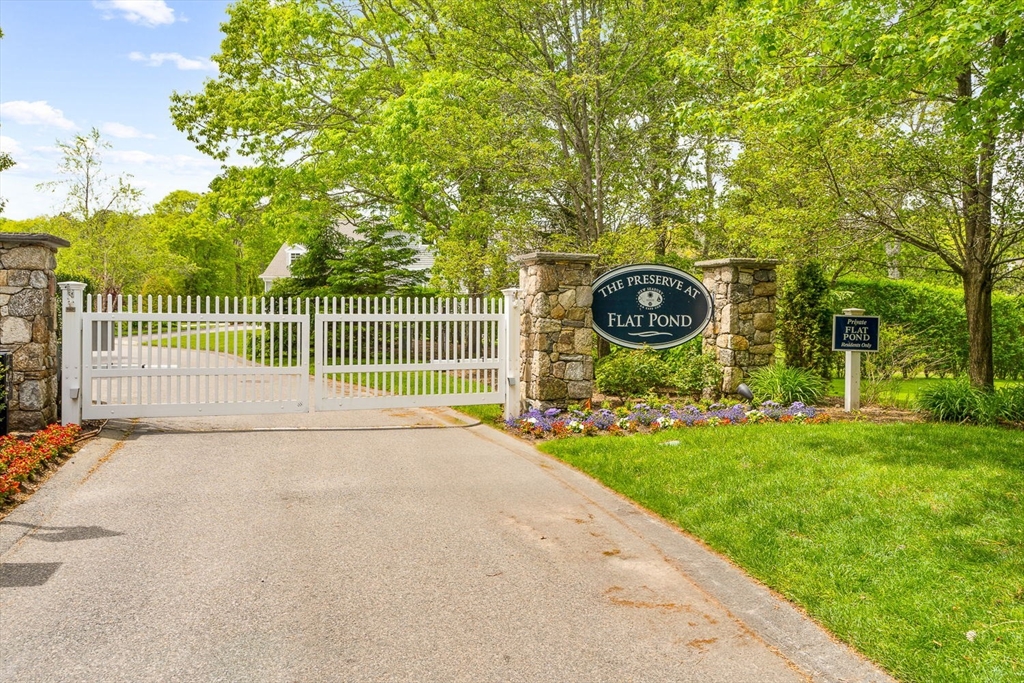 29 Flat Pond Circle