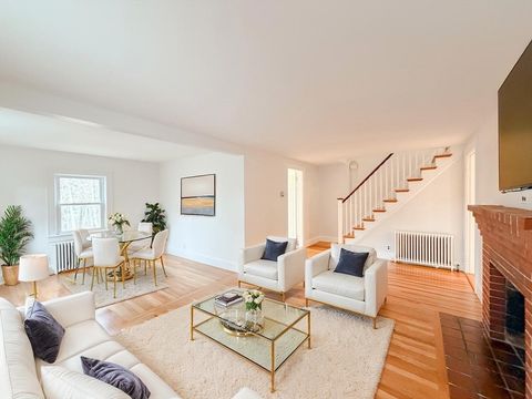 Photo of 127A Plain St, Braintree, MA 02184 (MLS # 73499623)