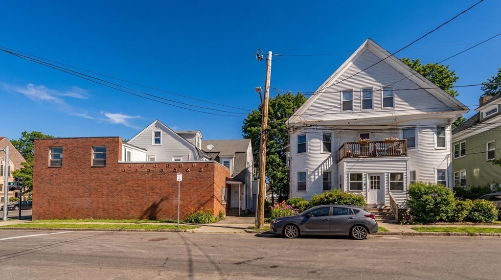 556 Cambridge/32 Gordon Package St, Boston, MA Photo #12