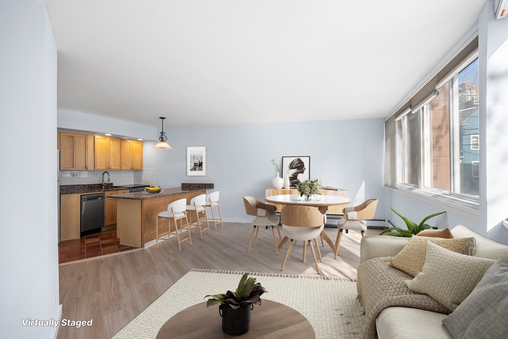 512-516 Green St 1D