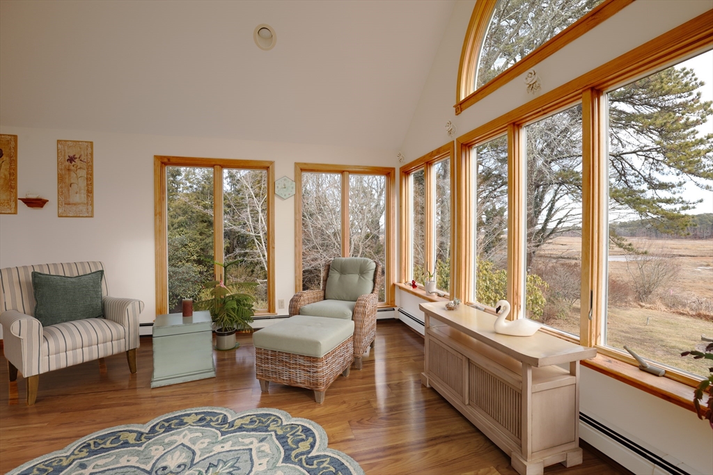 72 Lookout Rd