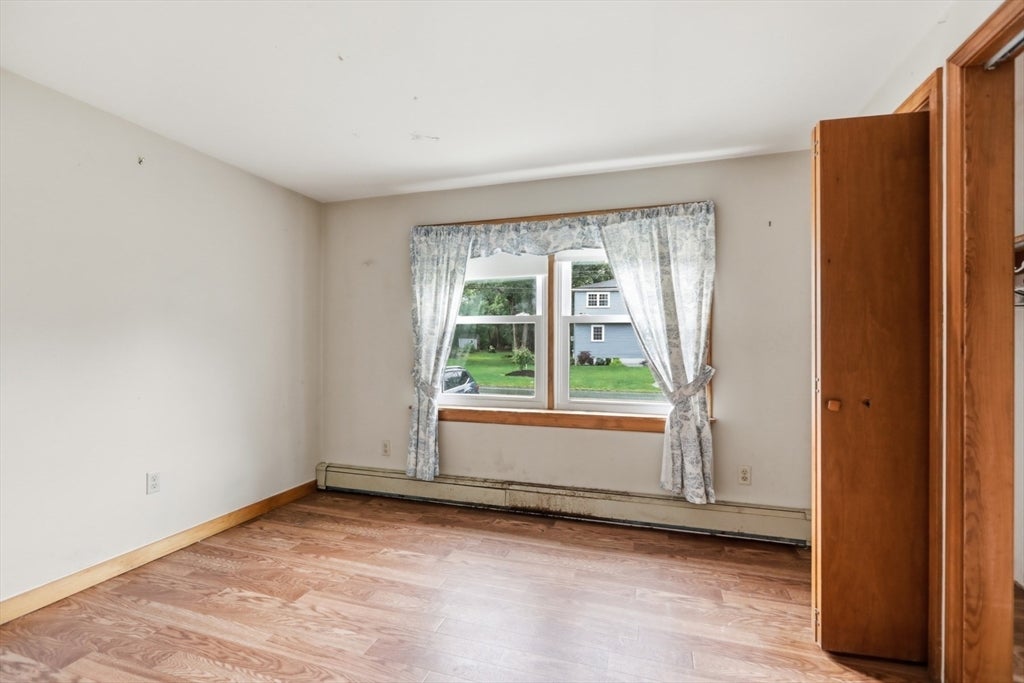 2 Westwood Street, Burlington, MA Photo #23