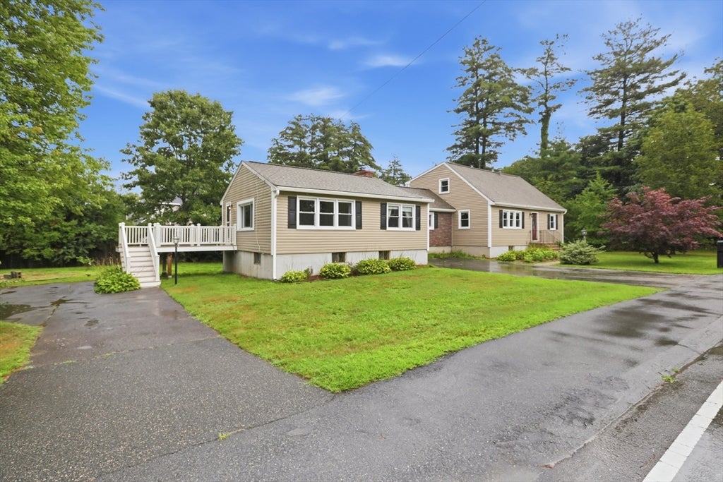 2 Westwood Street, Burlington, MA Photo #2
