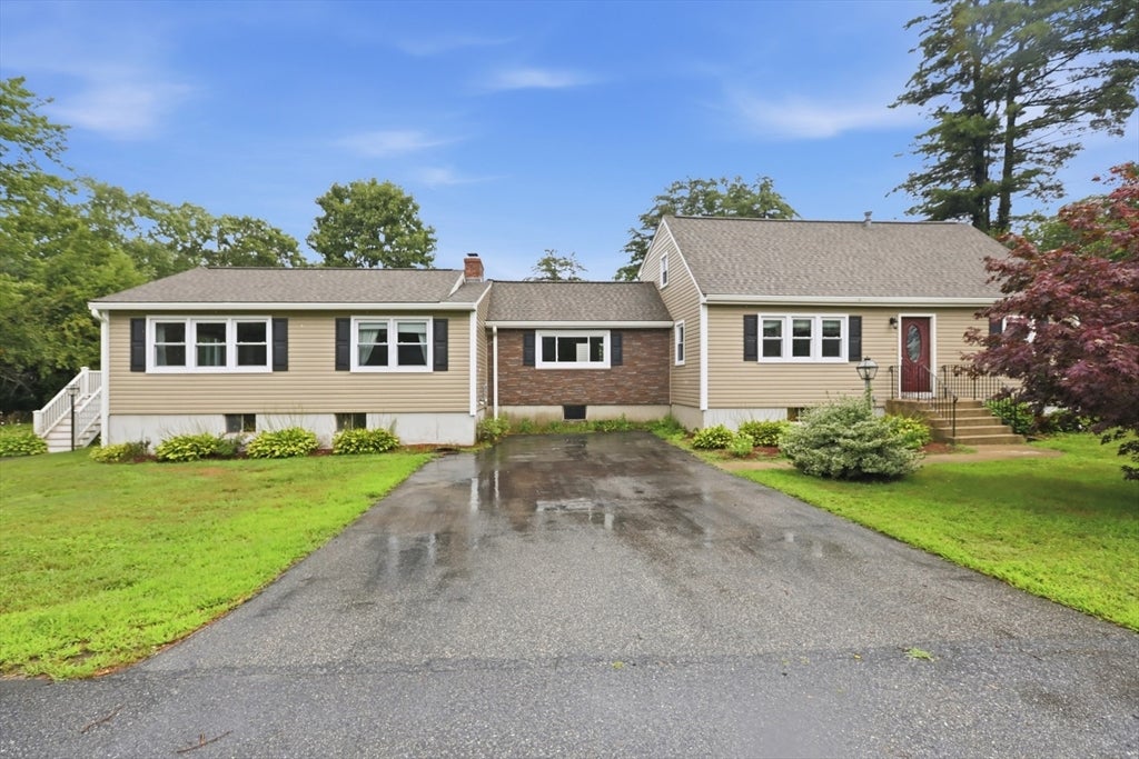 2 Westwood Street, Burlington, MA Photo #1