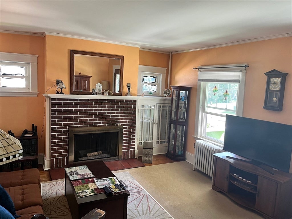 34 Woodland St, Southbridge, MA, 34 Woodland St, Southbridge, MA Photo #5