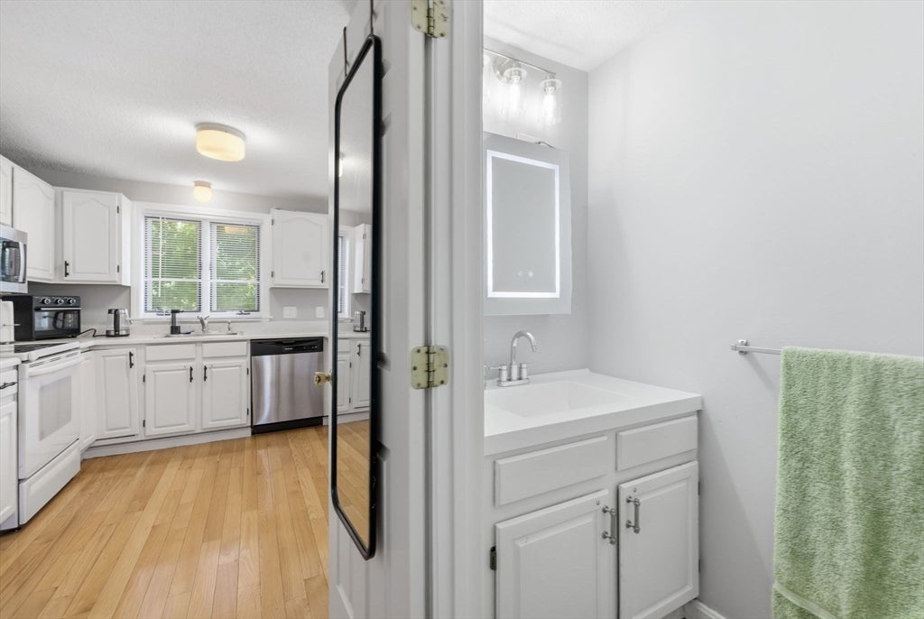 55 Littleton Rd #29D, Ayer, MA Photo #12