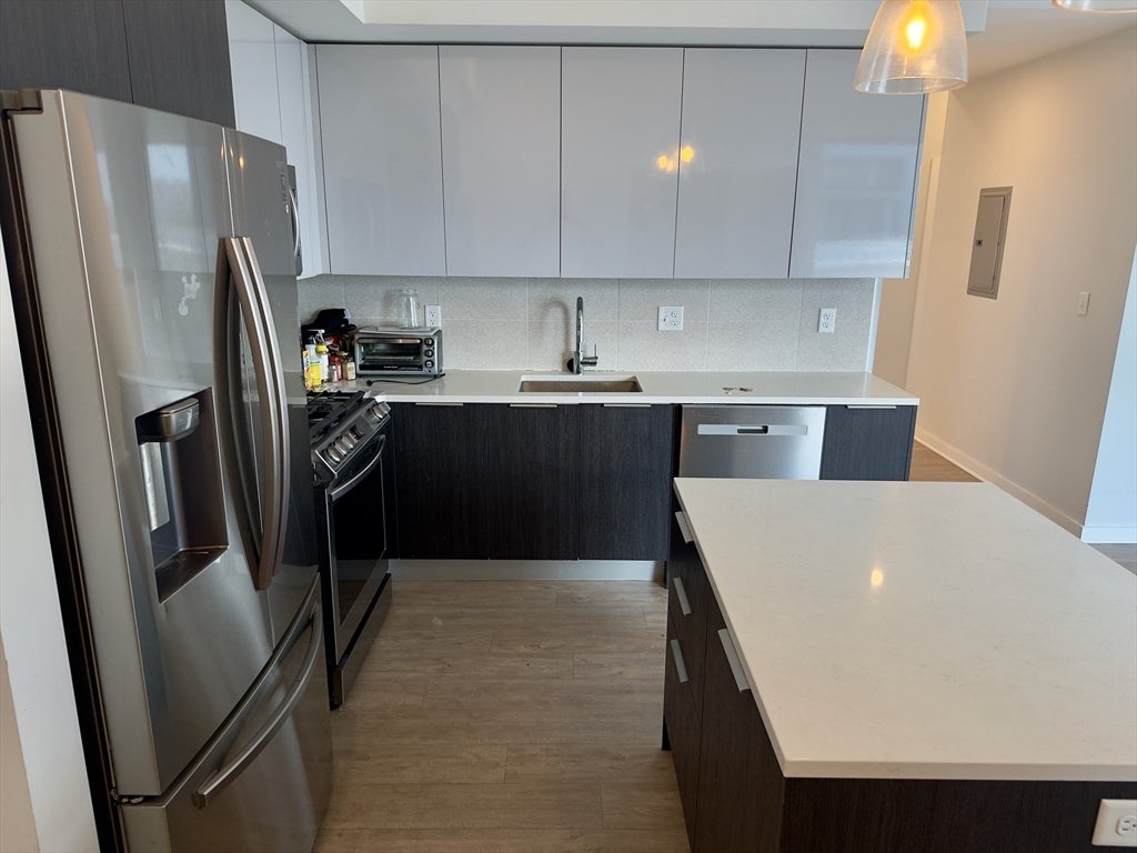 14 Ward St. 402