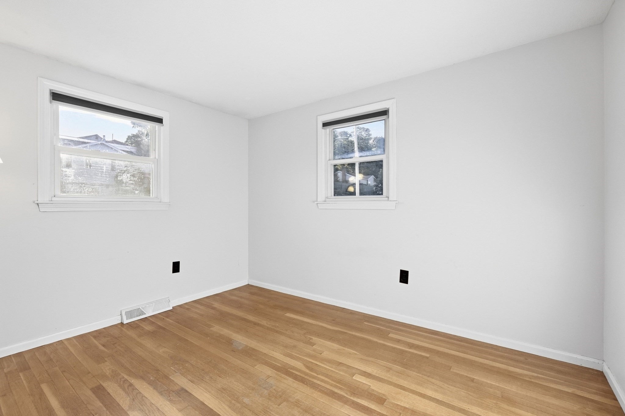444 Butman Rd, Lowell, MA, 444 Butman Rd, Lowell, MA Photo #18