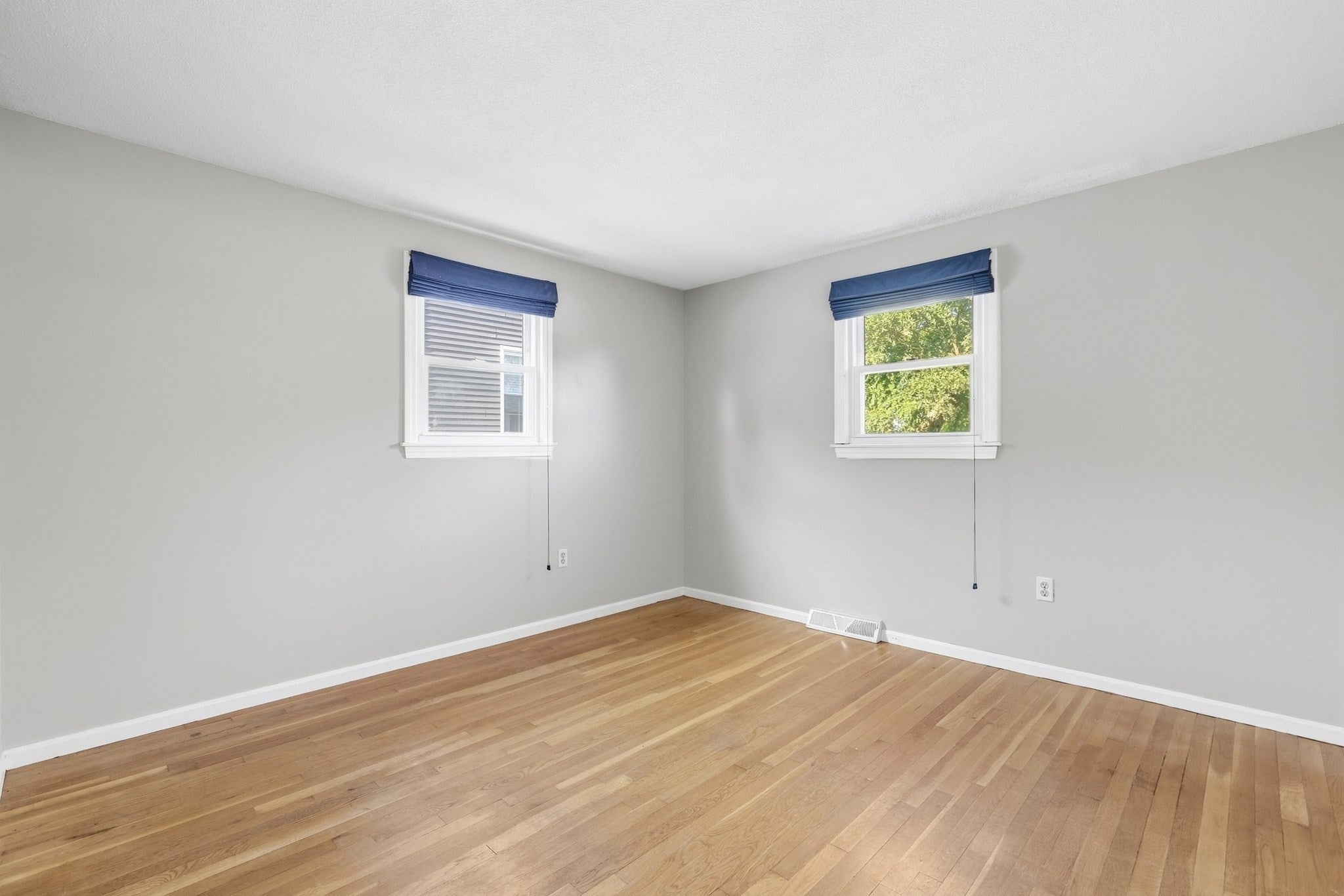 444 Butman Rd, Lowell, MA, 444 Butman Rd, Lowell, MA Photo #16