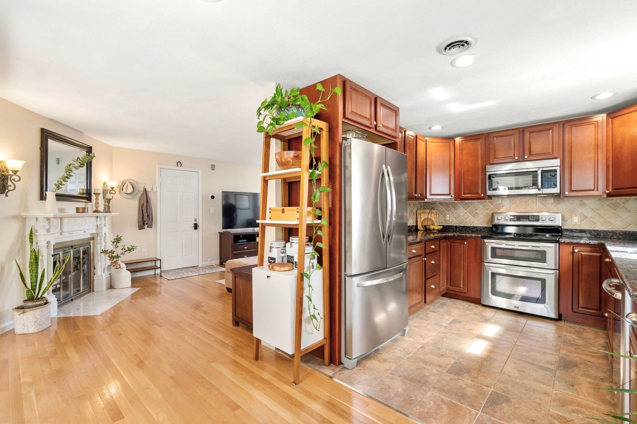 334 Medford St #2, Boston, MA Photo #6