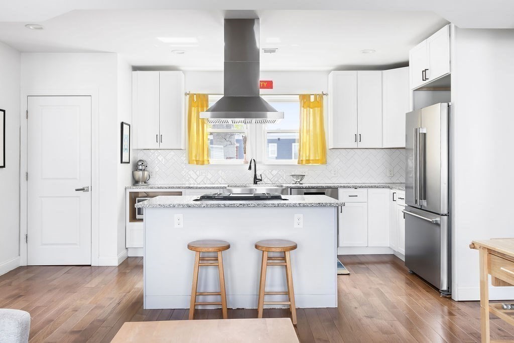 14 Cottage St 3