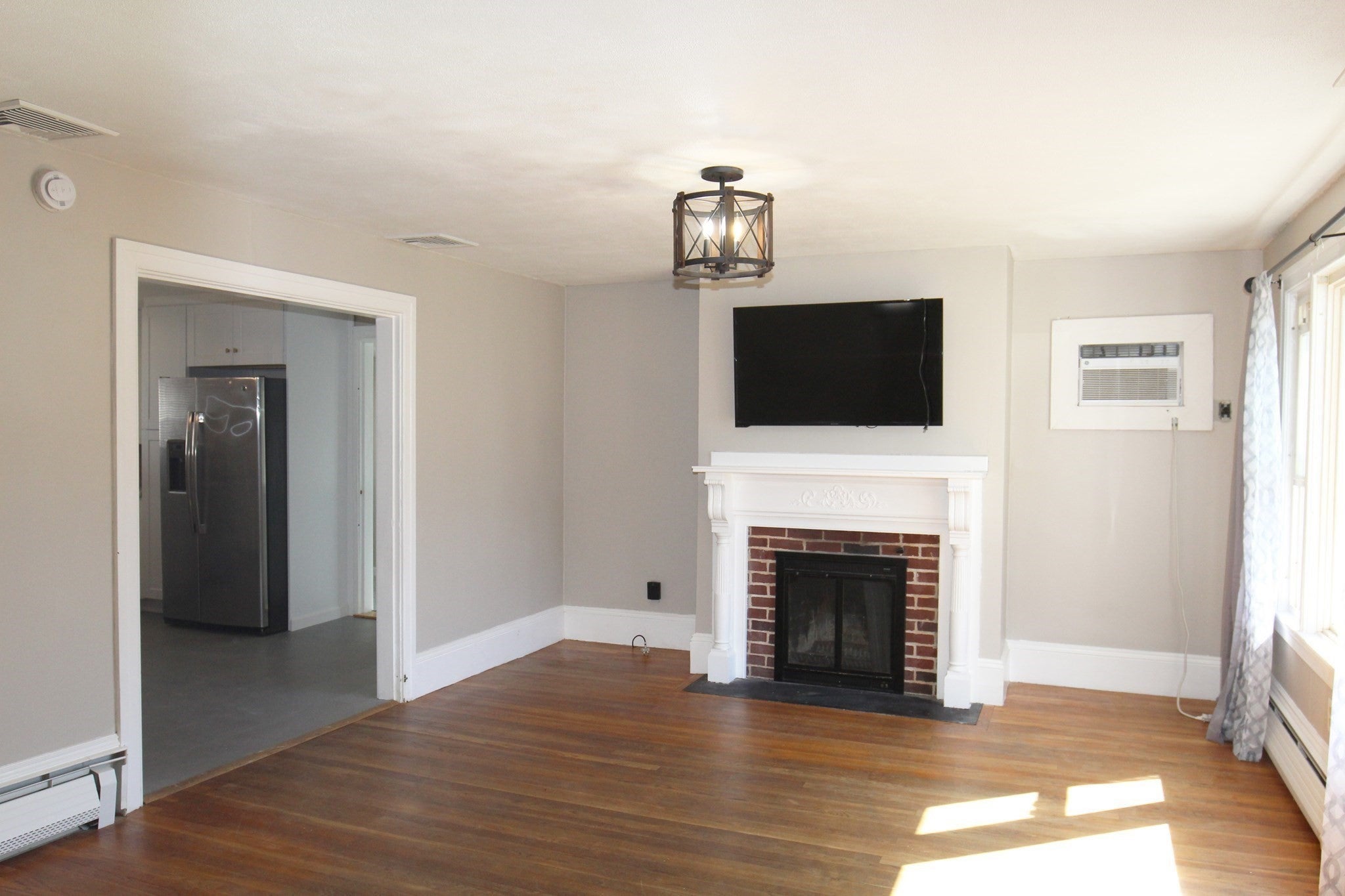 35 Newtonville Avenue, Fitchburg, MA, 35 Newtonville Avenue, Fitchburg, MA Photo #4