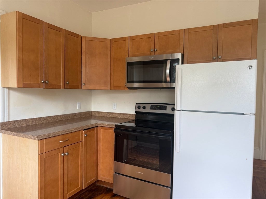 160 Atlantic Avenue #2, Marblehead, MA, 160 Atlantic Avenue #2, Marblehead, MA Photo #8
