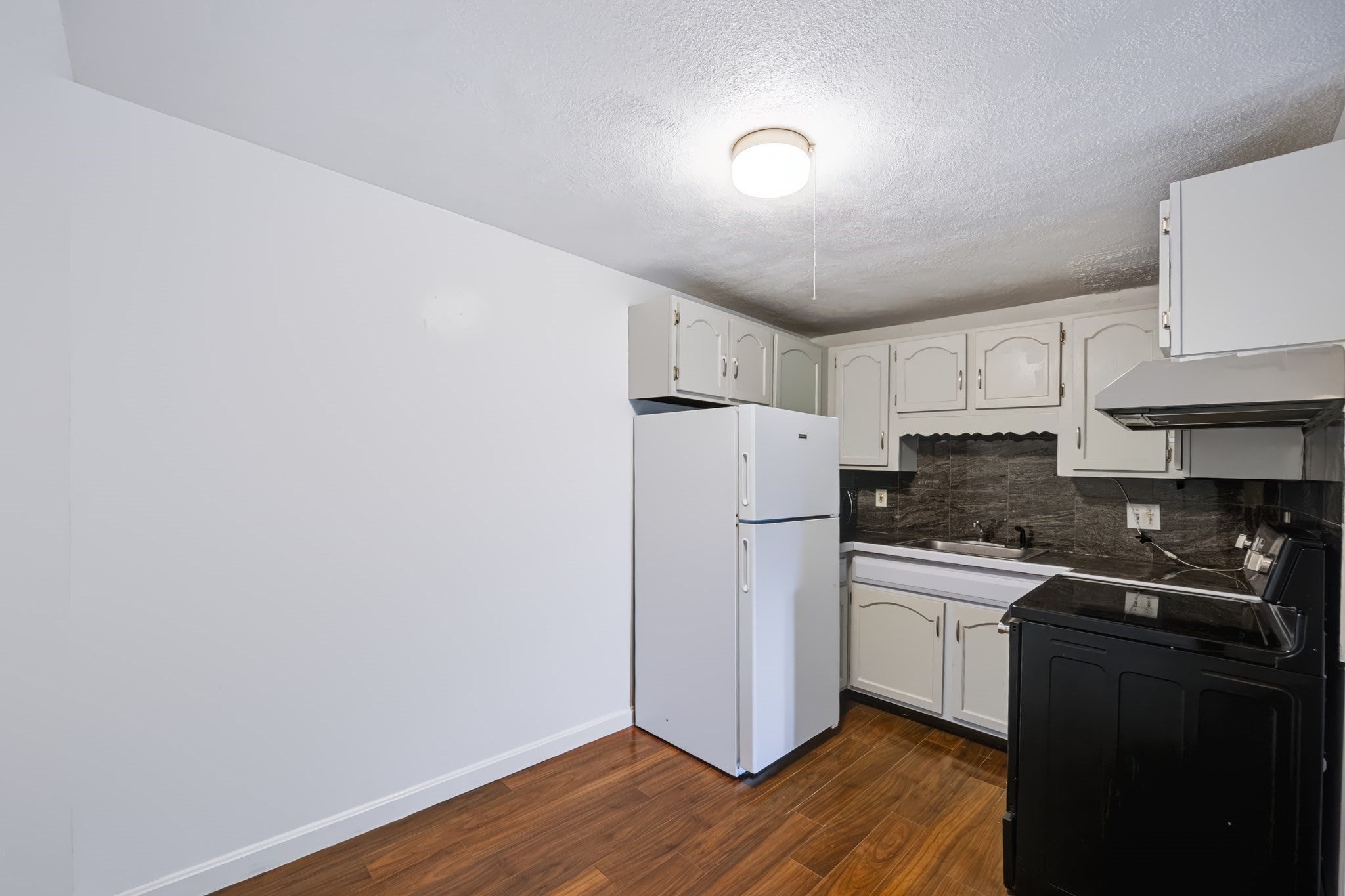 974-976 Main St #24, Melrose, MA, 974-976 Main St #24, Melrose, MA Photo #13