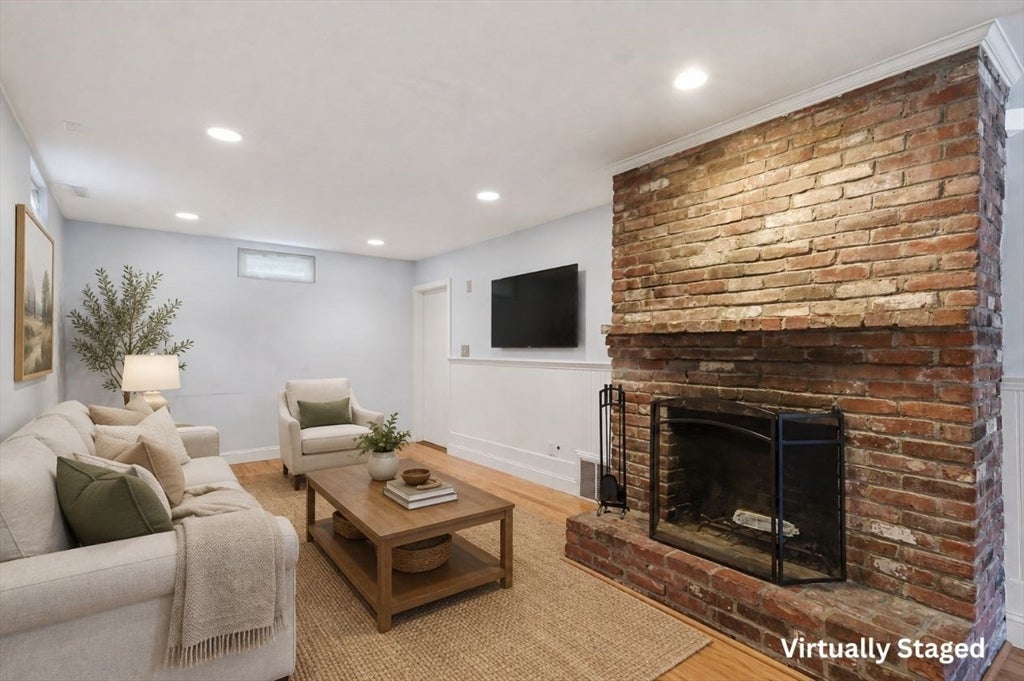 560 Middle St, Weymouth, MA Photo #26