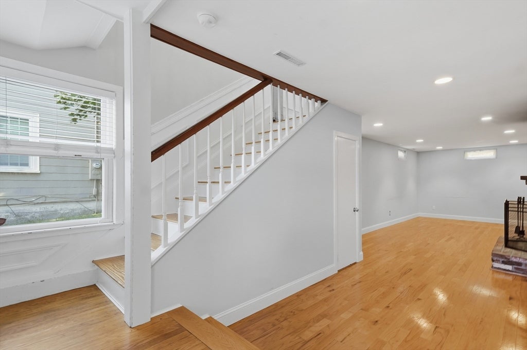 560 Middle St, Weymouth, MA Photo #24