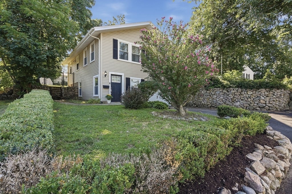 560 Middle St, Weymouth, MA Photo #2