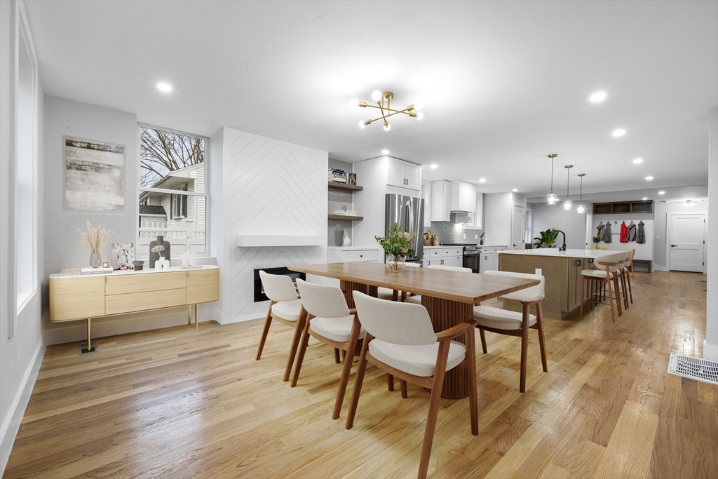 1442 Washington