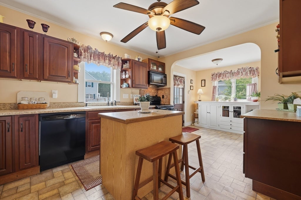 9 Arlington Street, Woburn, MA, 9 Arlington Street, Woburn, MA Photo #7