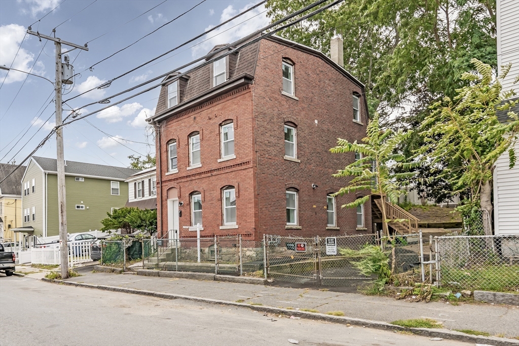26 Margin St