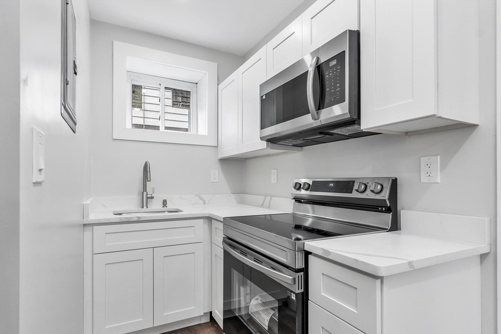 26 Margin St